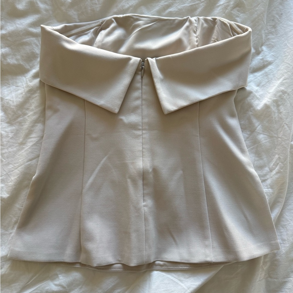 Aritzia Babaton top and pants set in Matte Pearl - Picture 4 of 12